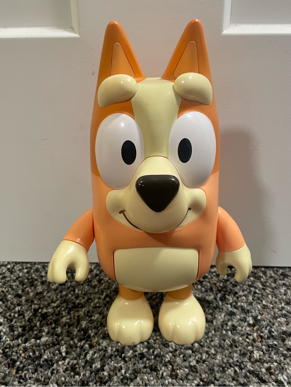 Large Bluey Bingo Vinyl Figure